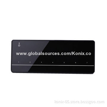 Small dimension 7-port USB 3.0 hub with external adapter